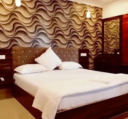 All Season Residency Хавелок Айлънд Екстериор снимка